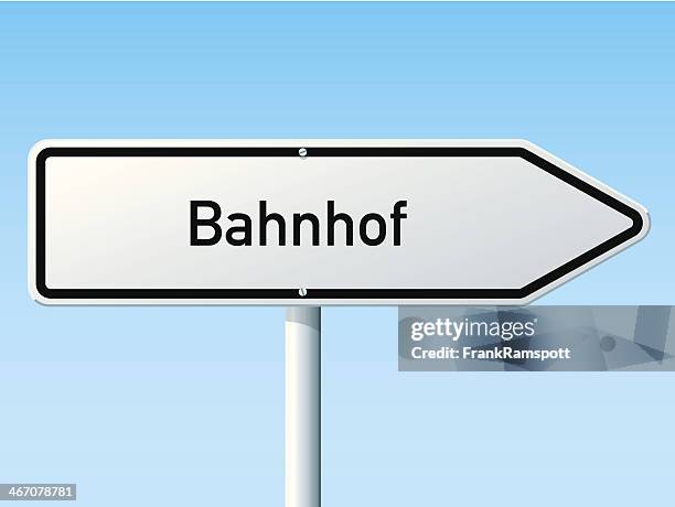 bahnhof richtung pfeil road sign - wegweiser stock-grafiken, -clipart, -cartoons und -symbole