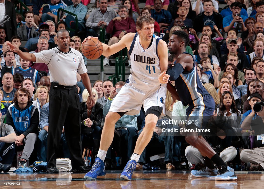 Memphis Grizzlies v Dallas Mavericks