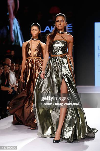 Model walks the runway during the Nikhil Thampi show on day 3 as part of Lakme Fashion Week Summer/Resort 2015 at Palladium Hotel on March 20, 2015...