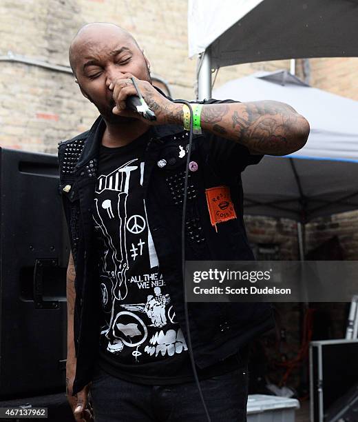 Po Campaign Rapper Pos (Rapper) Photos and Premium High Res Pictures - Getty Images