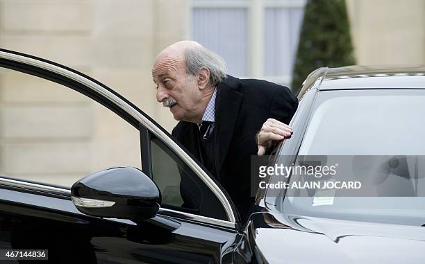 Lebanese Druze leader and Lebanese Progressive Socialist Party chairman Walid Jumblatt arrives for a meeting with French President Francois Hollande...