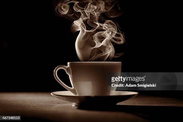 tasse kaffee (tea) - steam stock-fotos und bilder