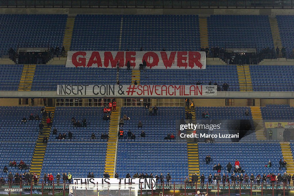 AC Milan v Cagliari Calcio - Serie A