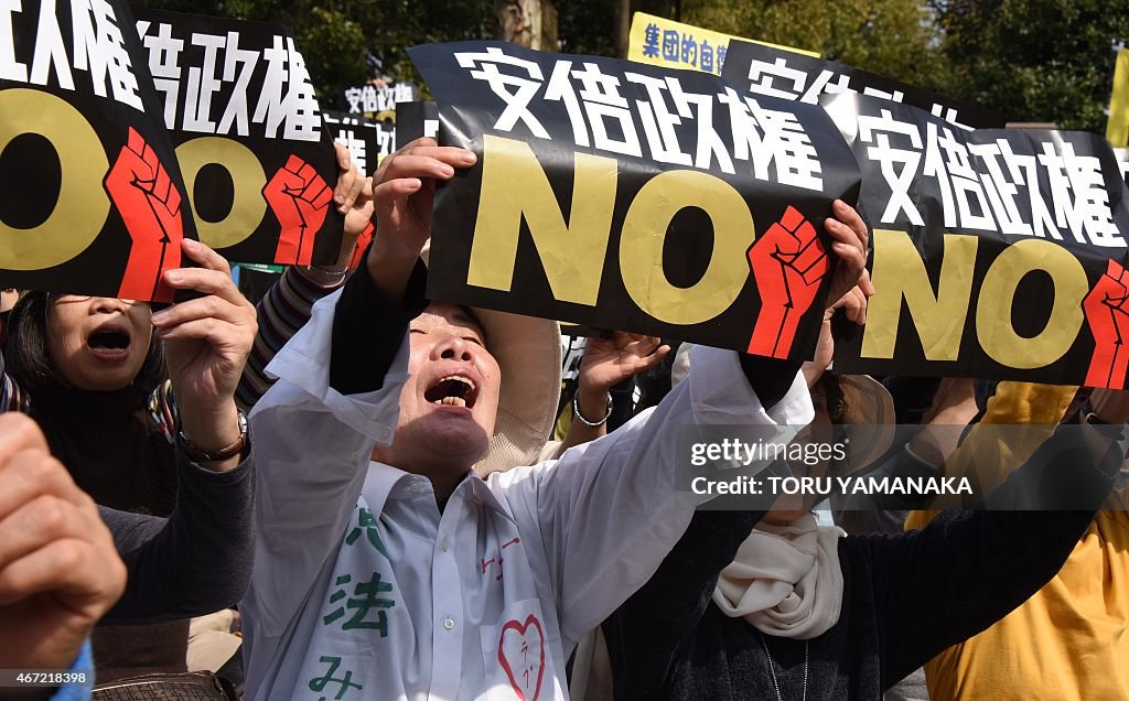 JAPAN-POLITICS-ABE-PROTEST