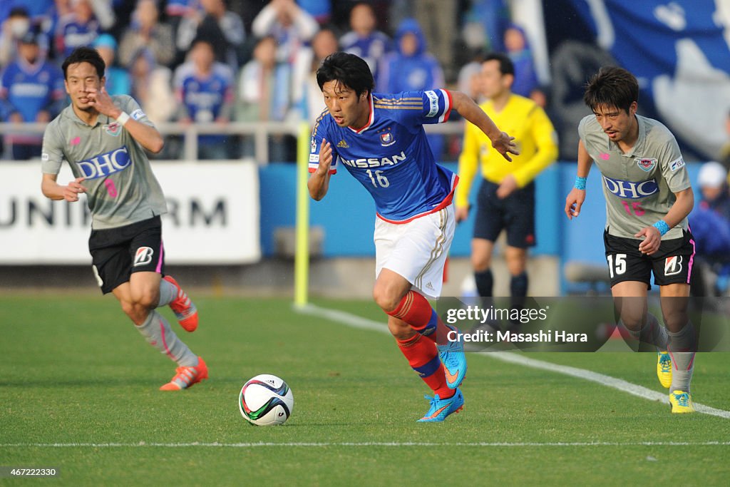 Yokohama F. Marinos v Sagan Tosu - J.League 2015