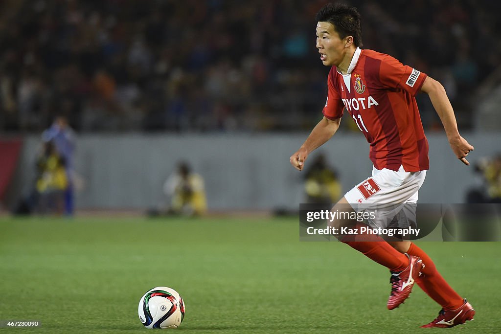 Nagoya Grampus v Kashima Antlers - J.League 2015