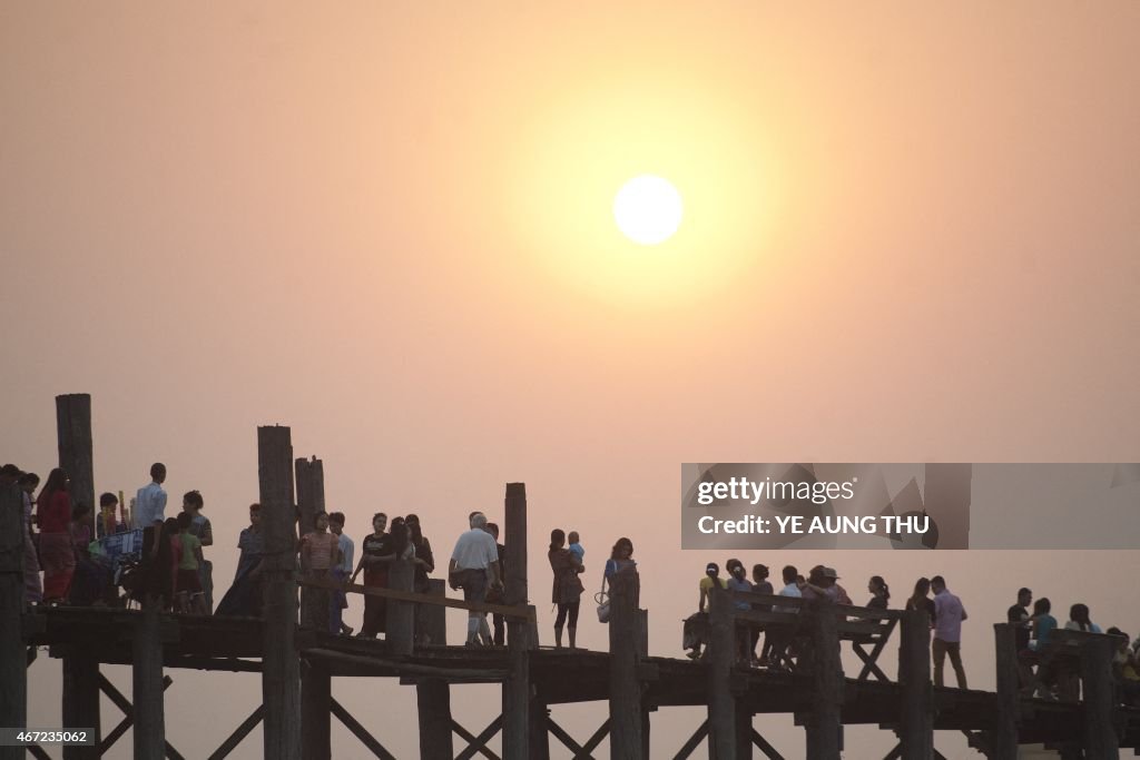 TOPSHOT-MYANMAR-LIFESTYLE