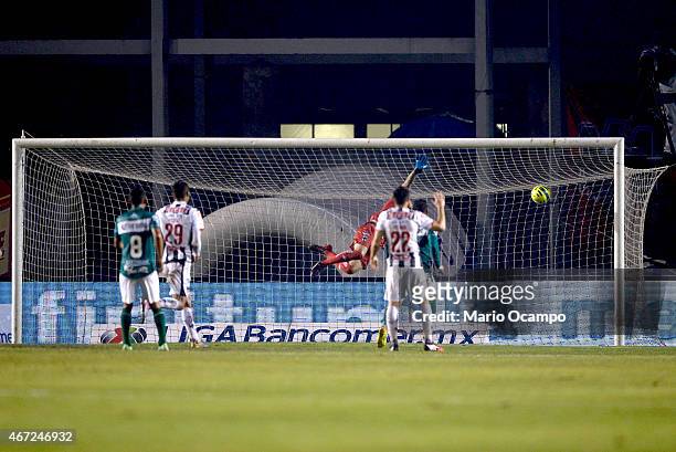 Jonathan Orozco goalkeeper of Monterrey receives a goal during a match between Monterrey and Leon as part of 11th round Clausura 2015 Liga MX at...