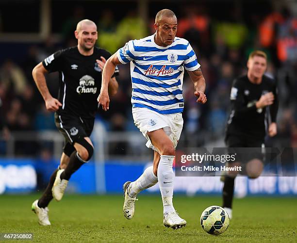 Bobby Zamora of QPR makes a break during the Barclays Premier League match between Queens Park Rangers and Everton at Loftus Road on March 22, 2015...