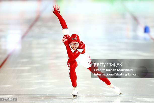 Laurent Dubreuil of Canada competes in the Men's 500m on Day 2 of the ISU World Cup Speed Skating Final at the Gunda Niemann-Stirnemann-Halle on...