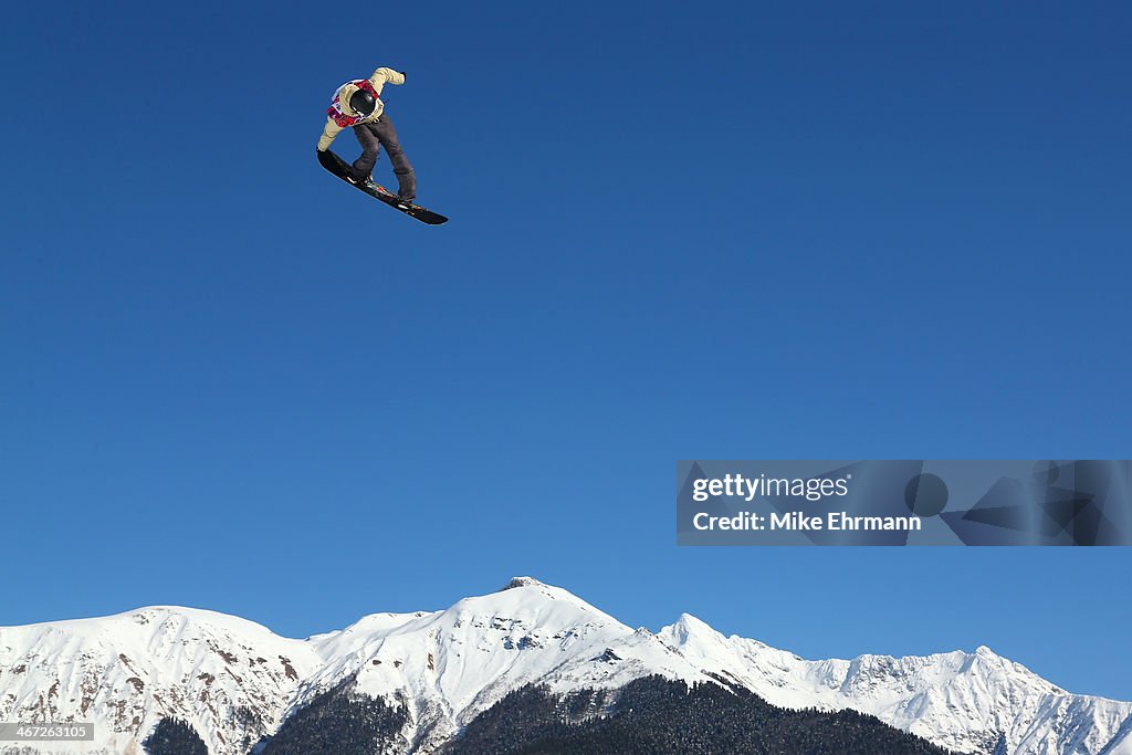 Snowboard - Winter Olympics Day -1