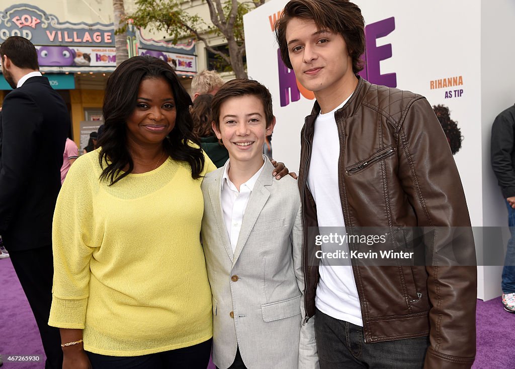 Premiere Of Twentieth Century Fox And Dreamworks Animation's "HOME" - Red Carpet