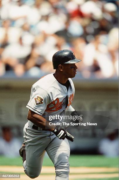 Melvin Mora of the Baltimore Orioles runs against the Chicago White Sox on July 1, 2001.