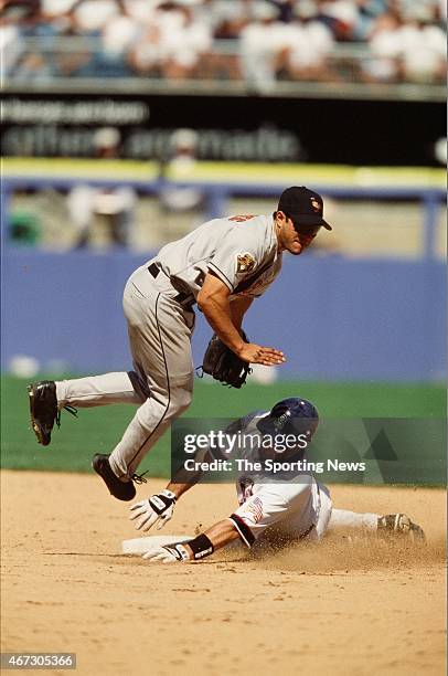 Brian Roberts of the Baltimore Orioles fields against the Chicago White Sox on July 1, 2001.