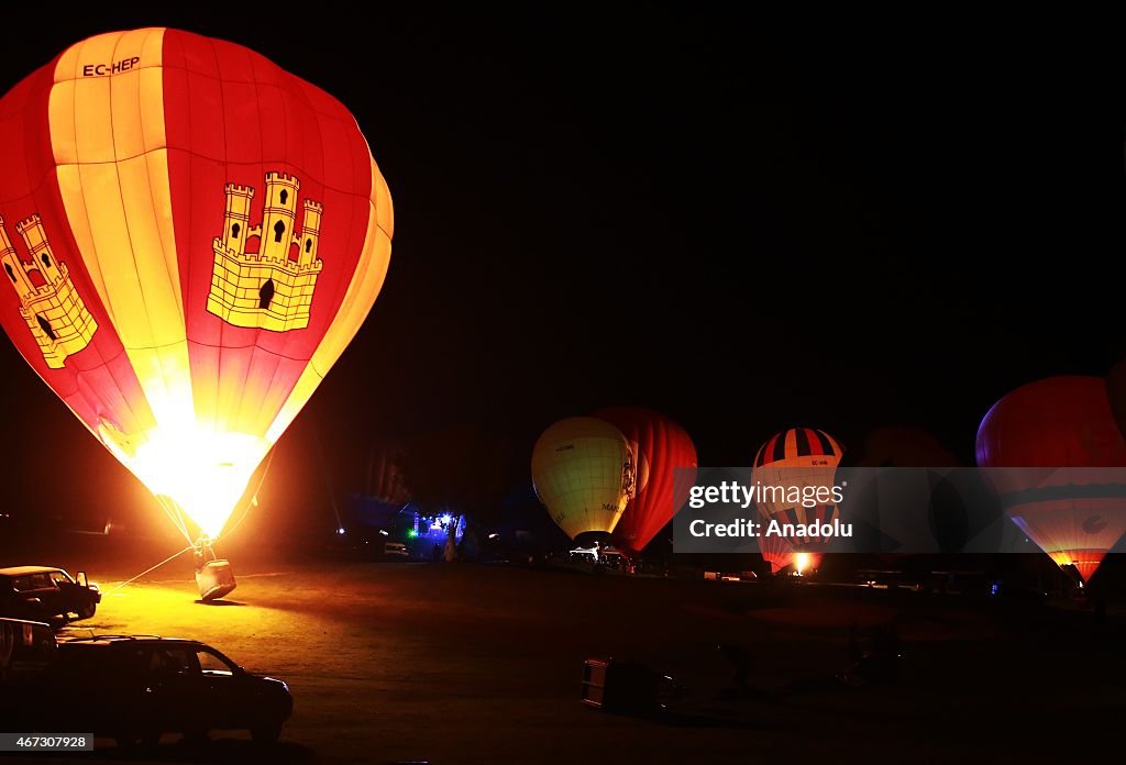 1st Tunisian International Hot Air Balloon Festival ends