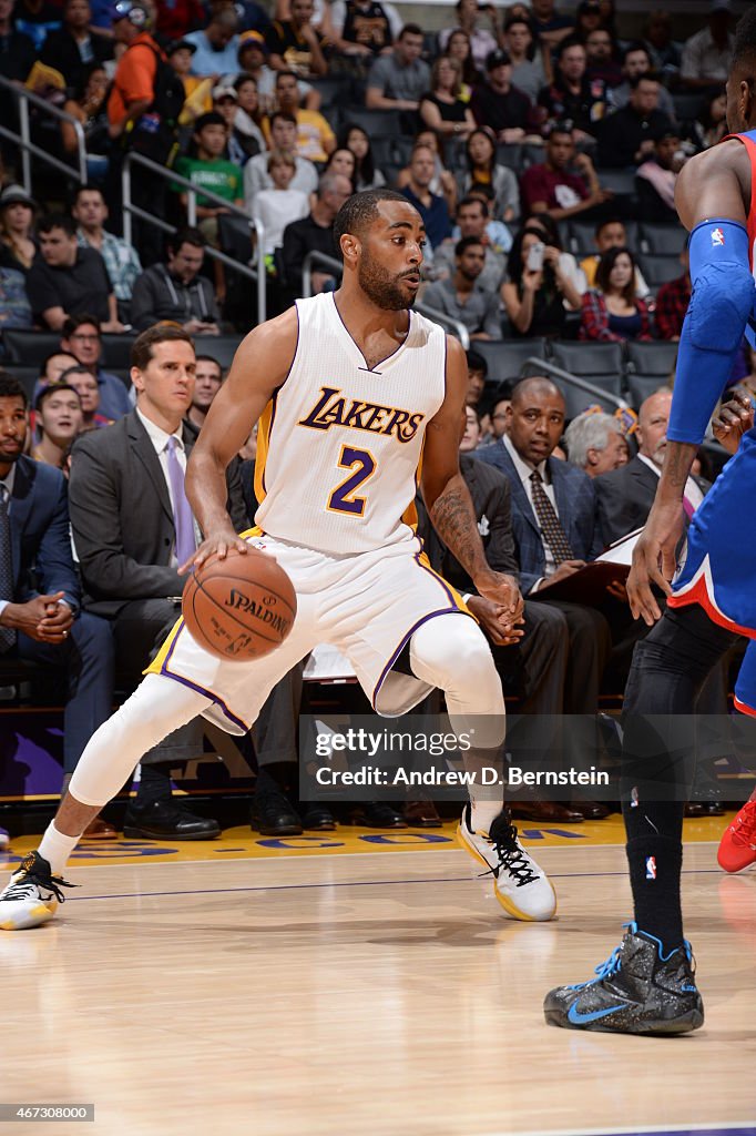 Philadelphia 76ers v Los Angeles Lakers