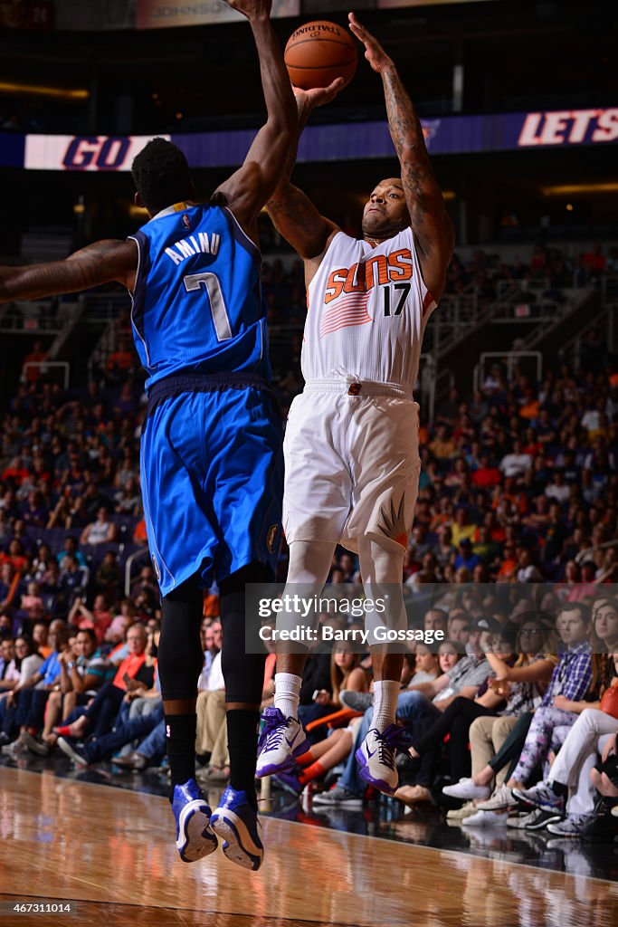 Dallas Mavericks v Phoenix Suns