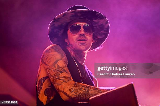 Oc The Rapper Oc (Rapper) Photos and Premium High Res Pictures - Getty Images