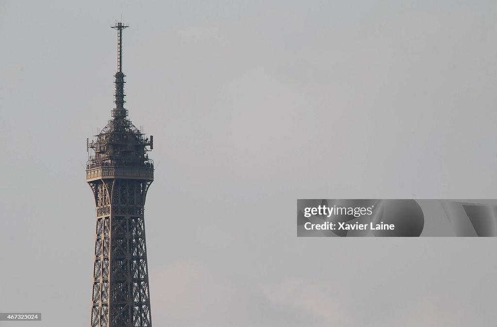 Tour Eiffel : Pollution Alerts