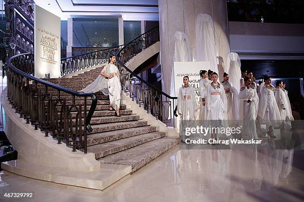 Model walks the runway during the Anamika Khanna Grand Finale show on day 5 of Lakme Fashion Week Summer/Resort 2015 at Palladium Hotel on March 22,...