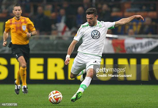 Daniel Caligiuri of VfL Wolfsburg kicks a ball during the UEFA Europa League Round of 16 match between FC Internazionale Milano and VfL Wolfsburg at...