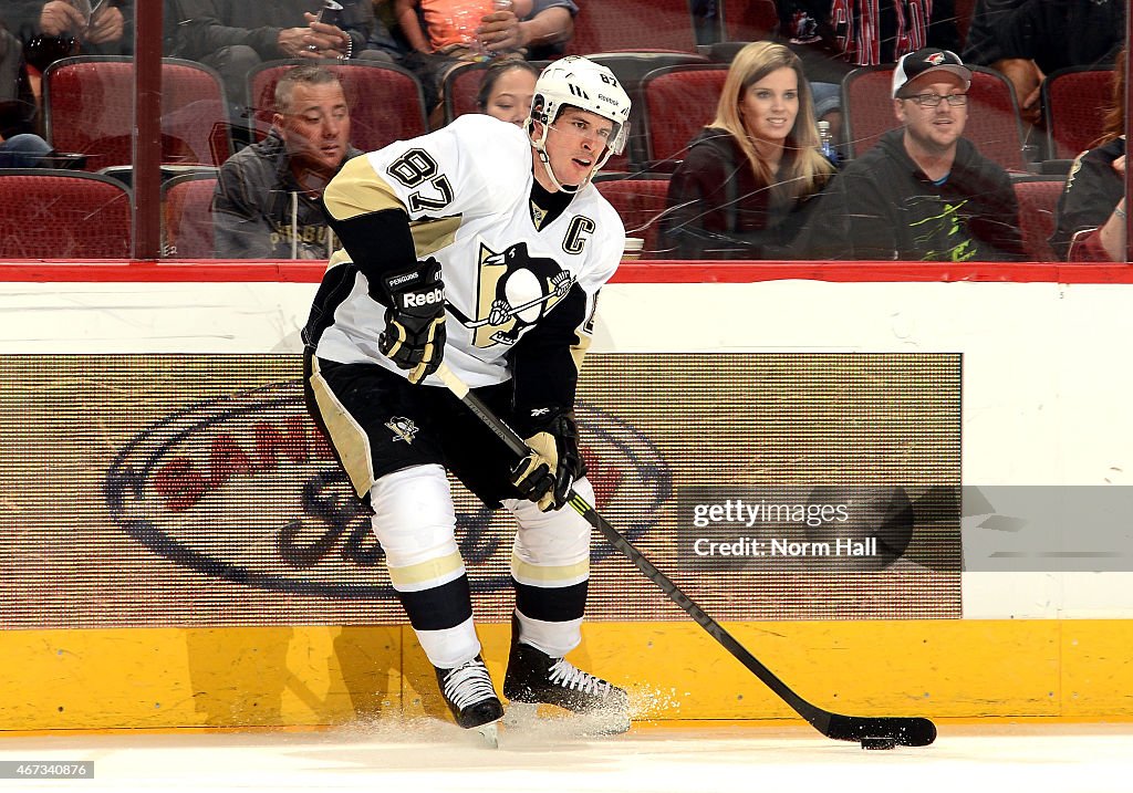 Pittsburgh Penguins v Arizona Coyotes