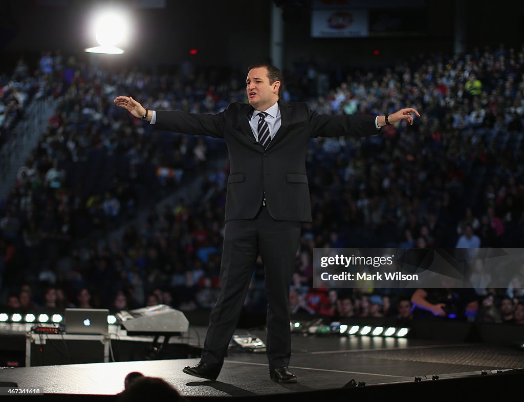 Sen. Ted Cruz (R-TX) Announces His Run For President At Liberty University