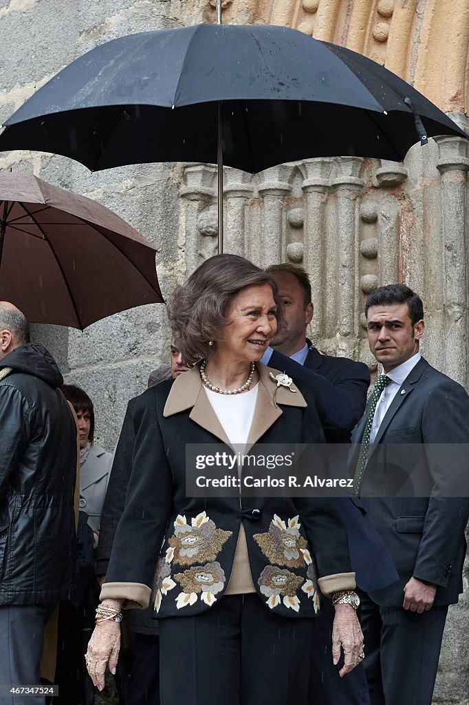 Queen Sofia Visits Mosen Rubi Chapel in Avila