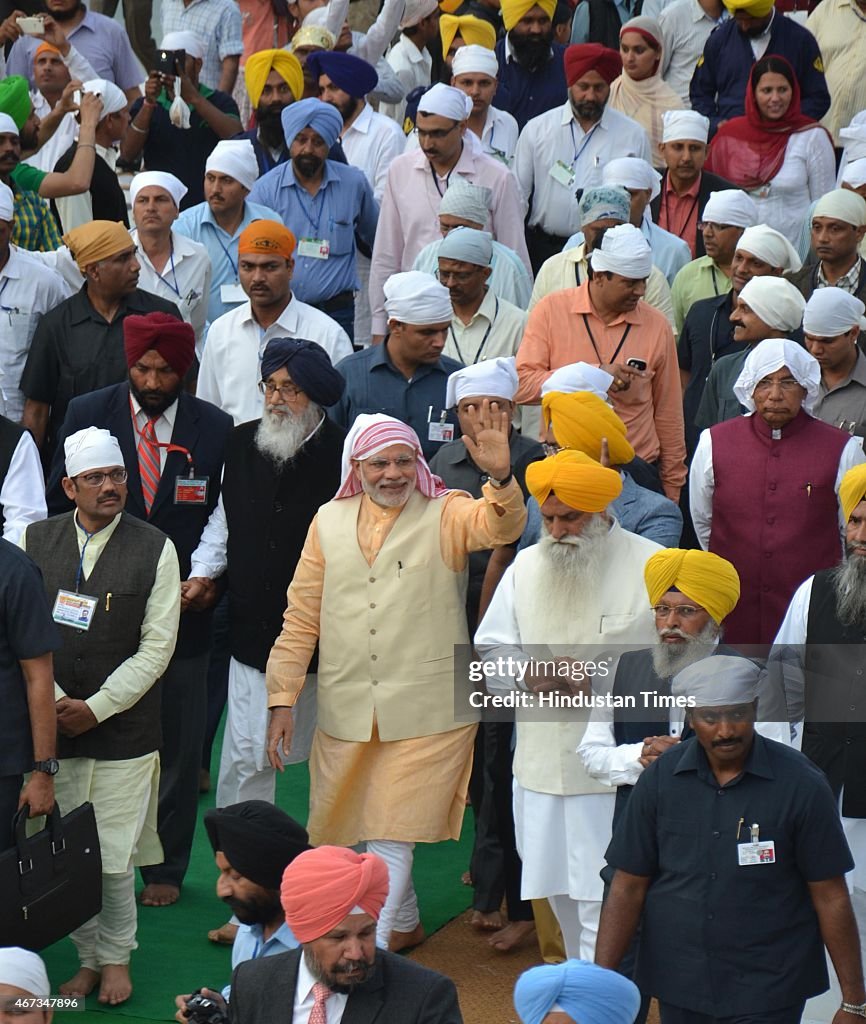 Prime Minister Narendra Modi Pays Obeisance At Golden Temple