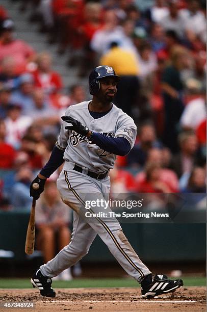 Devon White of the Milwaukee Brewers bats against the St. Louis Cardinals on September 19, 2001.