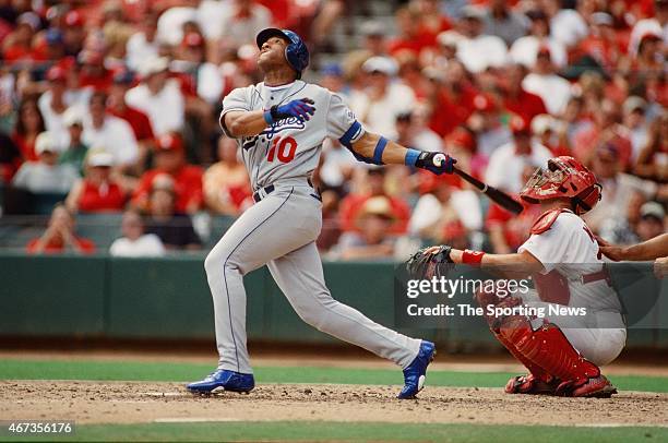 Gary Sheffield of the Los Angeles Dodgers bats against the St. Louis Cardinals on September 9, 2001.