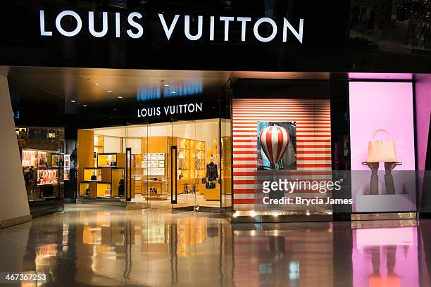 460 Louis Vuitton In Las Vegas Stock Photos, High-Res Pictures, and Images  - Getty Images