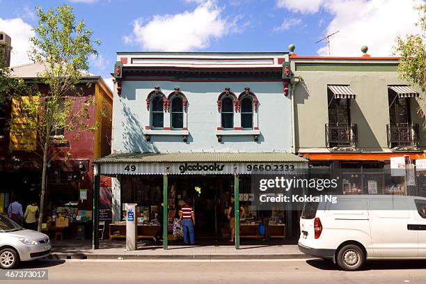 gleebooks - sydney street stock pictures, royalty-free photos & images