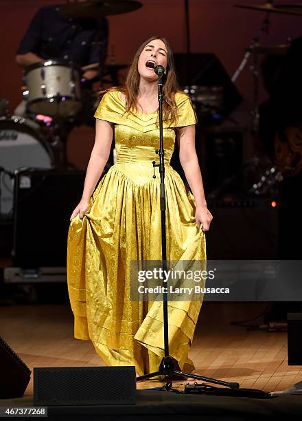 Jade Castrinos Photos And Premium High Res Pictures - Getty Images