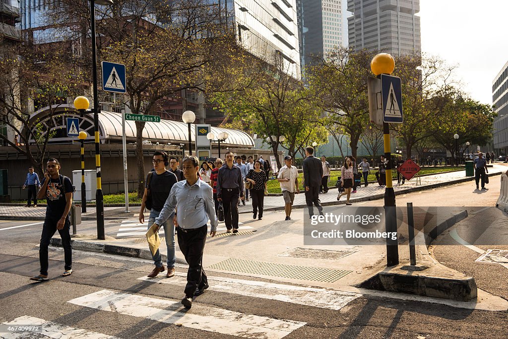 Daily Life At Housing & Development Board Public Housing Estates In Lee Kuan Yews Tanjong Pagar District