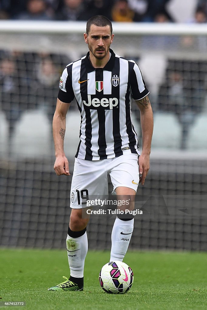 Juventus FC v Genoa CFC - Serie A