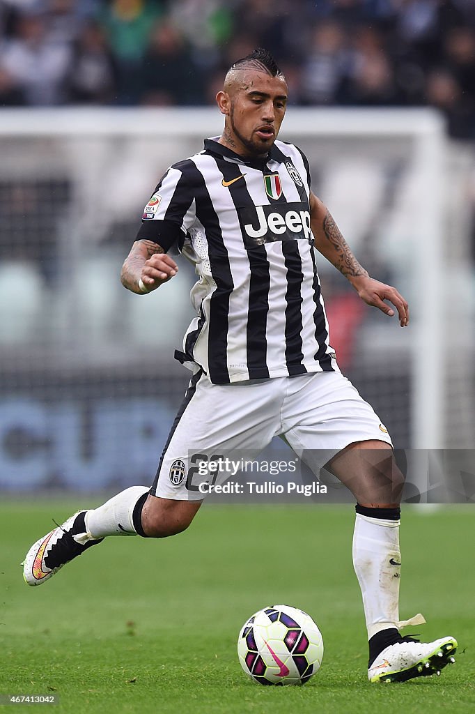 Juventus FC v Genoa CFC - Serie A