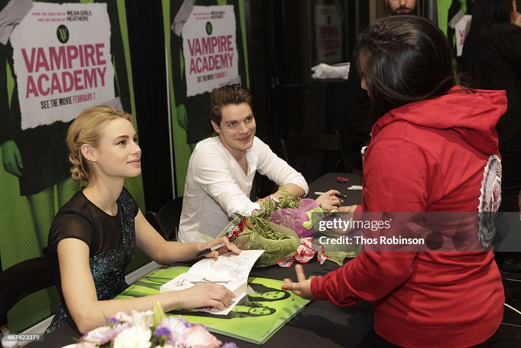 The Cast Of "Vampire Academy" Meet Fans