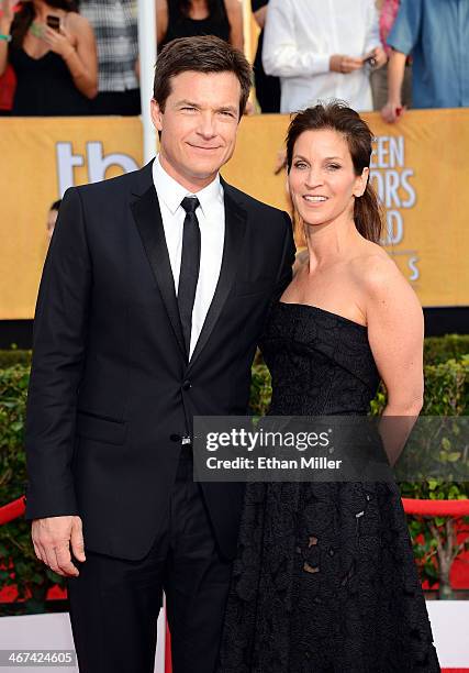 Actor Jason Bateman and his wife Amanda Anka attend the 20th Annual Screen Actors Guild Awards at The Shrine Auditorium on January 18, 2014 in Los...