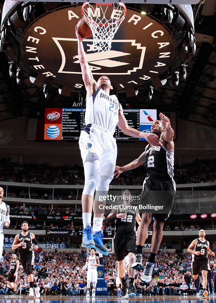 San Antonio Spurs v Dallas Mavericks