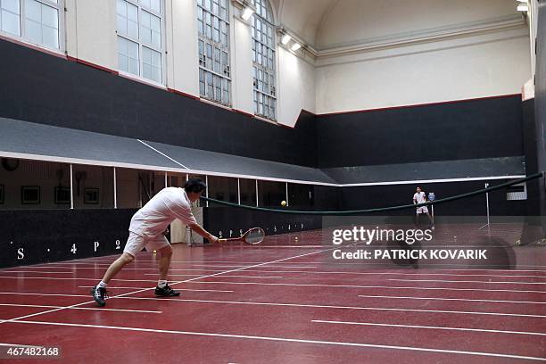 Paume Rackets 3,493 Jeu De Paume Photos & High Res Pictures - Getty Images