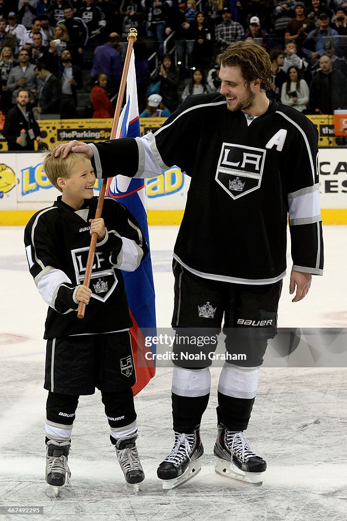 Columbus Blue Jackets v Los Angeles Kings