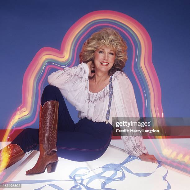 Music Actress Georgia Holt poses for a portrait in 1981 in Los Angeles, California.
