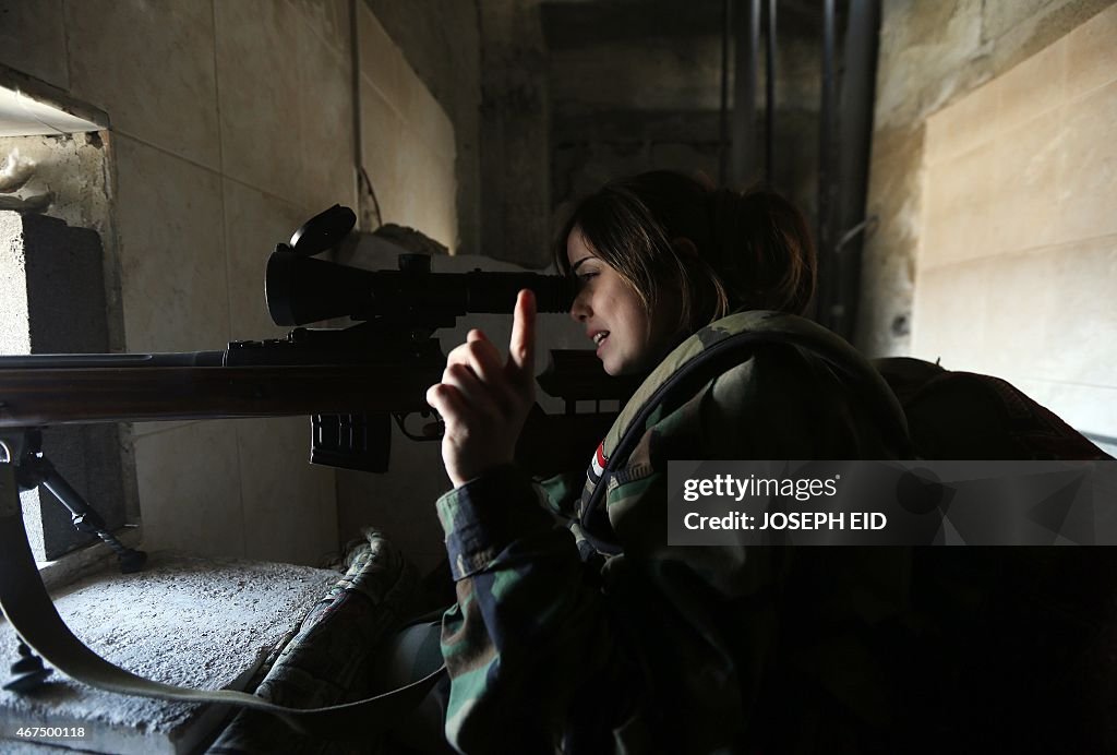 SYRIA-CONFLICT-ARMY-WOMEN