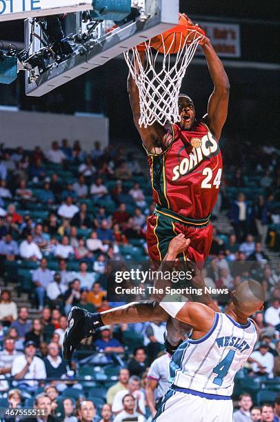 Desmond Mason of the Seattle Supersonics during the game against the Charlotte Hornets on November 9, 2000 at Charlotte Coliseum in Charlotte, North...