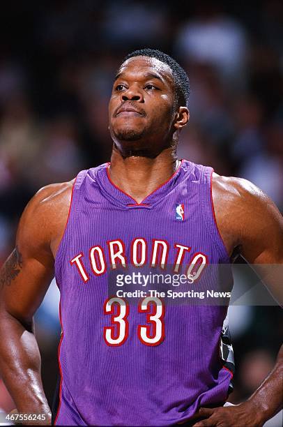 Antonio Davis of the Toronto Raptors during the game against the Charlotte Hornets on January 17, 2000 at Charlotte Coliseum in Charlotte, North...