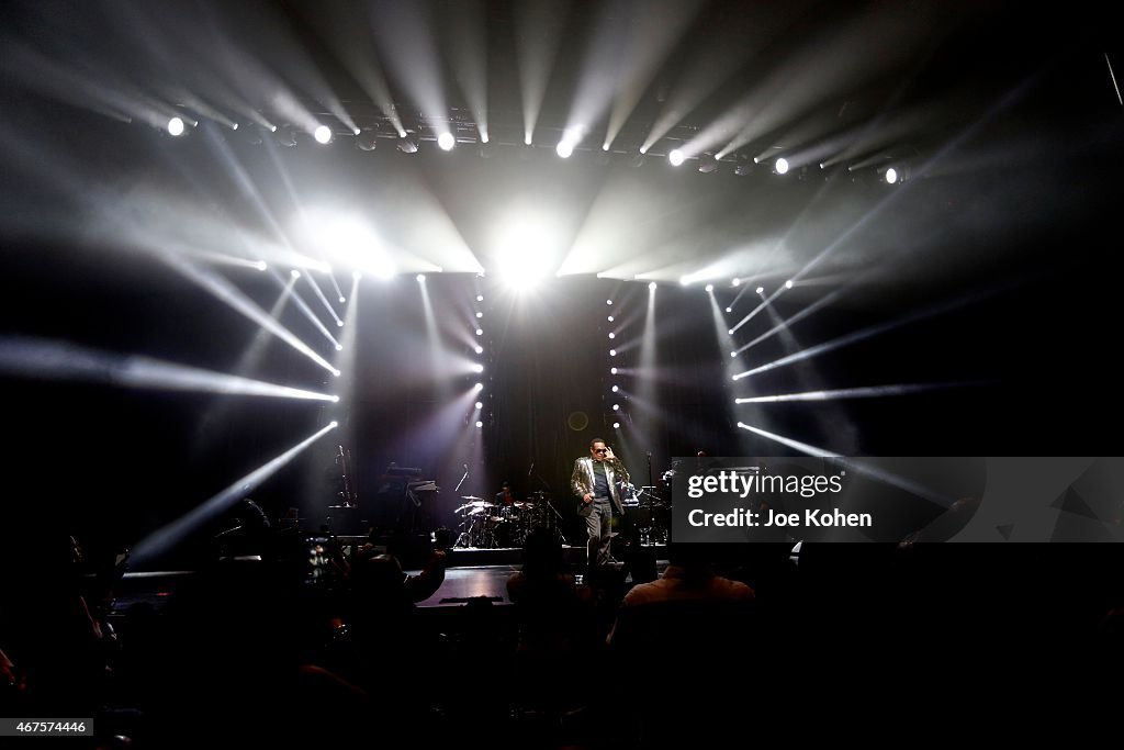 Charlie Wilson And KEM Performs At The Nokia Theatre L.A. Live