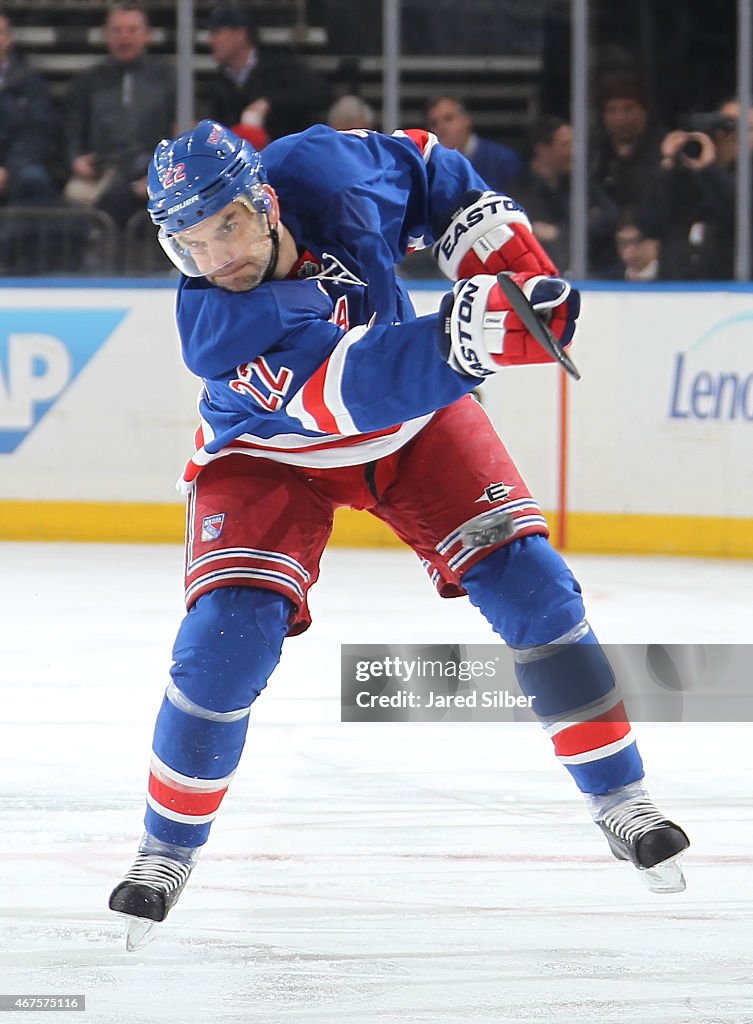 Los Angeles Kings v New York Rangers