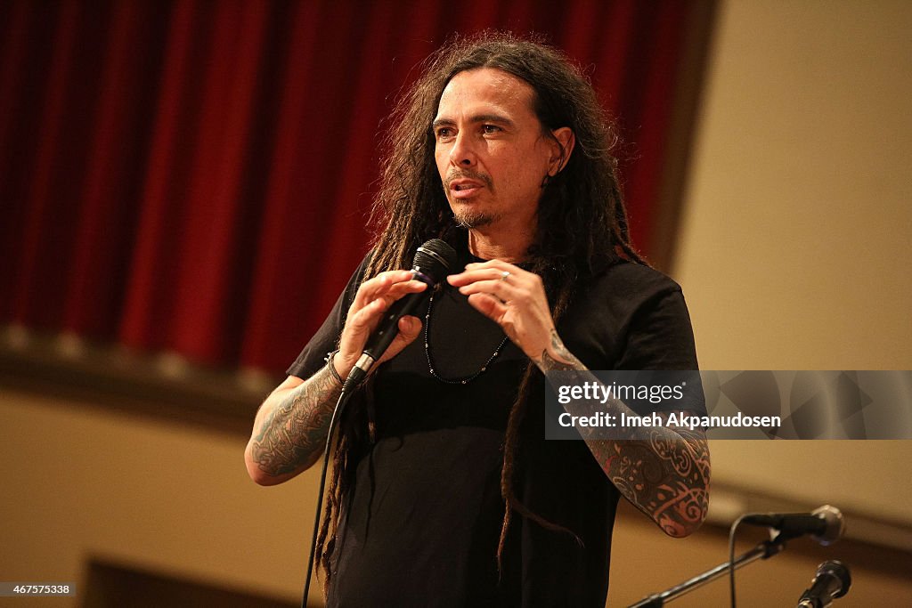 Little Kids Rock and KoRn Guitarist Munky Celebrate $1.2 Million of Donations from Hot Topic Foundation with Massive School Instrument Delivery