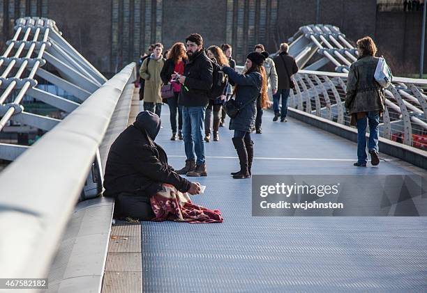 begging in london - begging social issue stock pictures, royalty-free photos & images